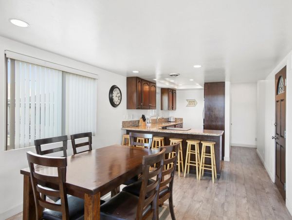 Newport Beach Home 998416