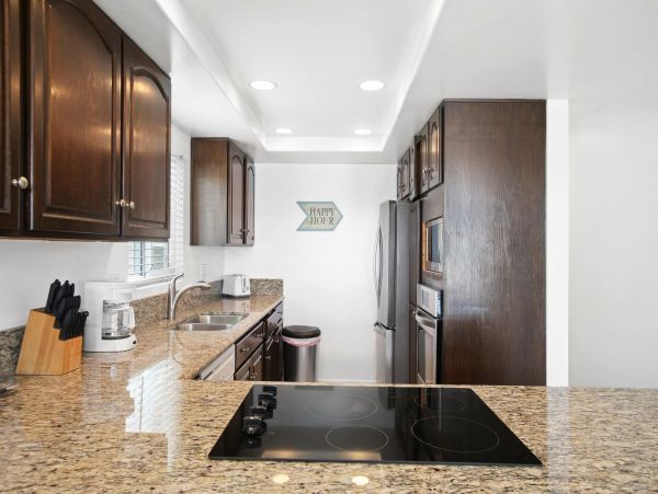 Newport Beach Home 998416