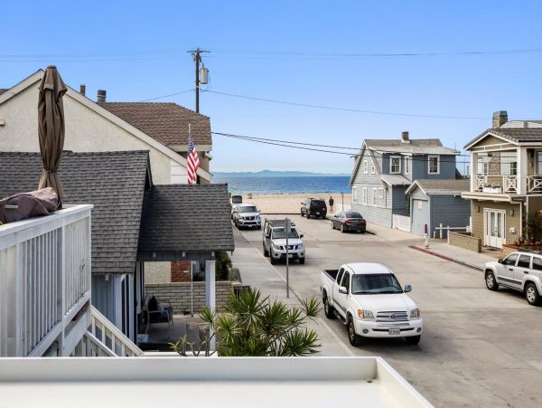 Newport Beach Home 998416