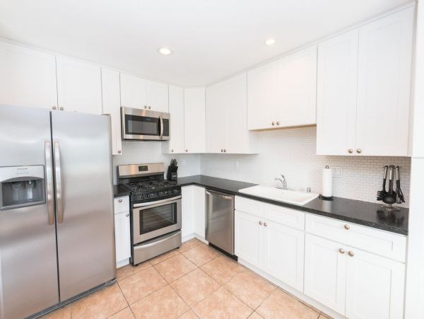 Newport Beach Home 998417
