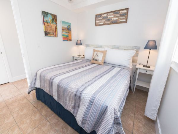 Newport Beach Home 998417