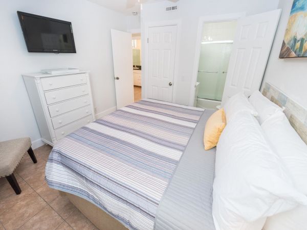 Newport Beach Home 998417