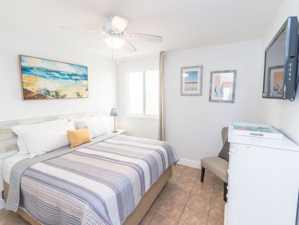 Newport Beach Home 998417