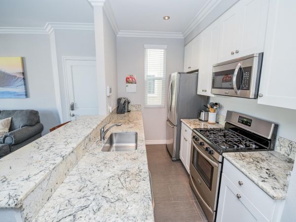 Newport Beach Home 998418