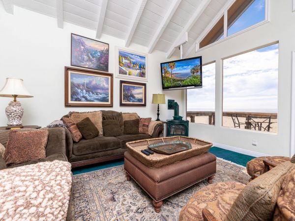 Newport Beach Home 998419