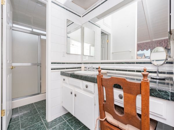 Newport Beach Home 998419