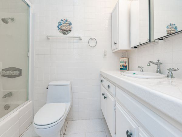 Newport Beach Home 998419