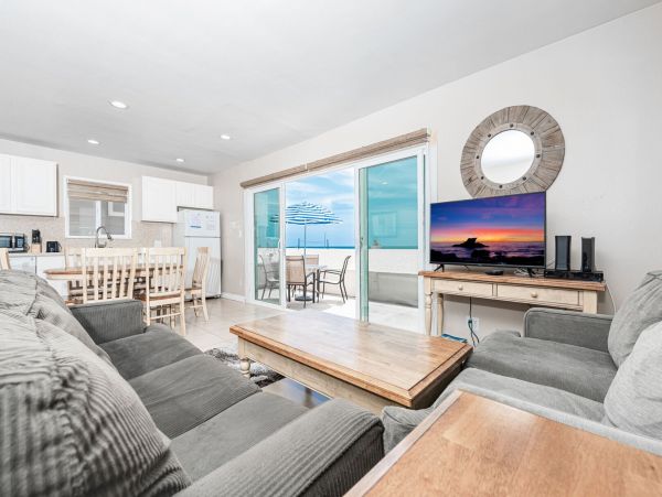Newport Beach Home 998420