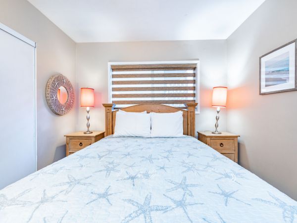 Newport Beach Home 998420