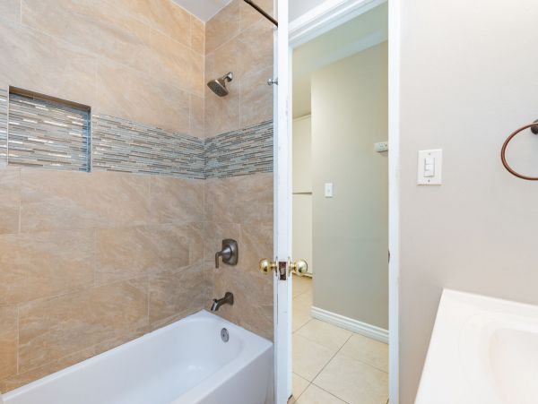 Newport Beach Home 998420