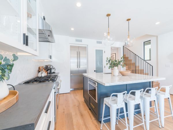 Newport Beach Home 998421