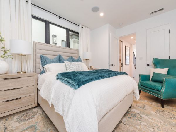 Newport Beach Home 998421