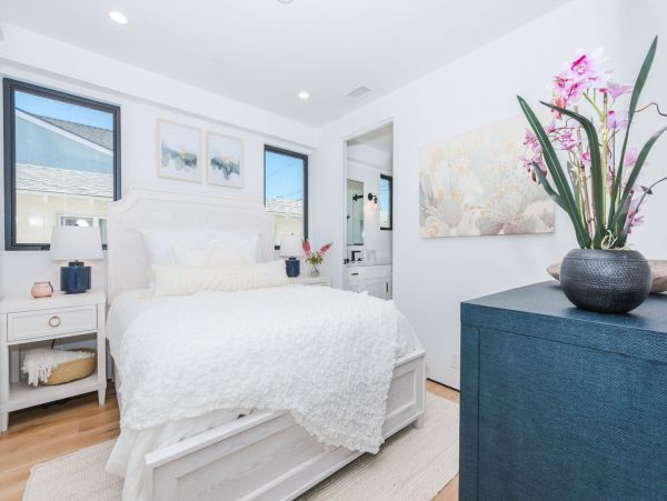 Newport Beach Home 998421