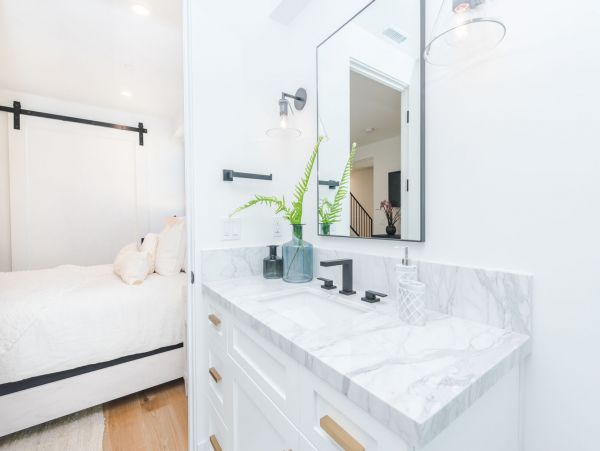 Newport Beach Home 998421