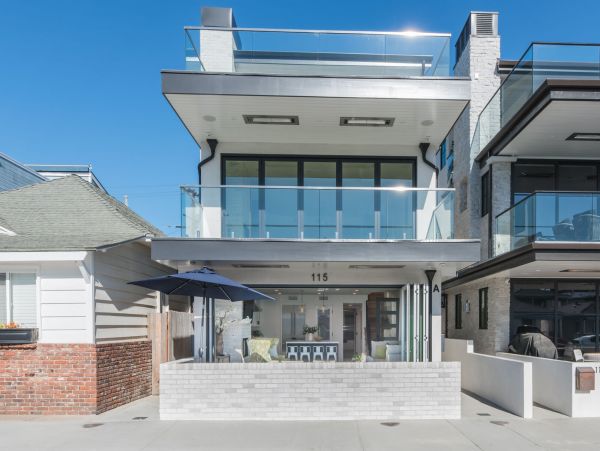 Newport Beach Home 998421