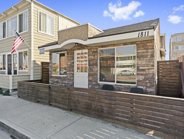 Newport Beach Condo 998422