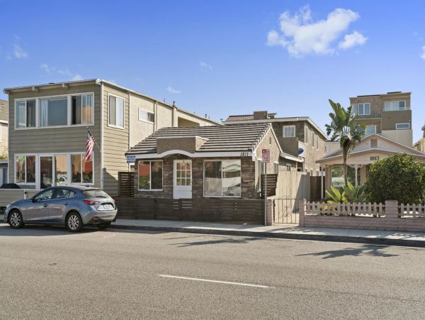 Newport Beach Condo 998422