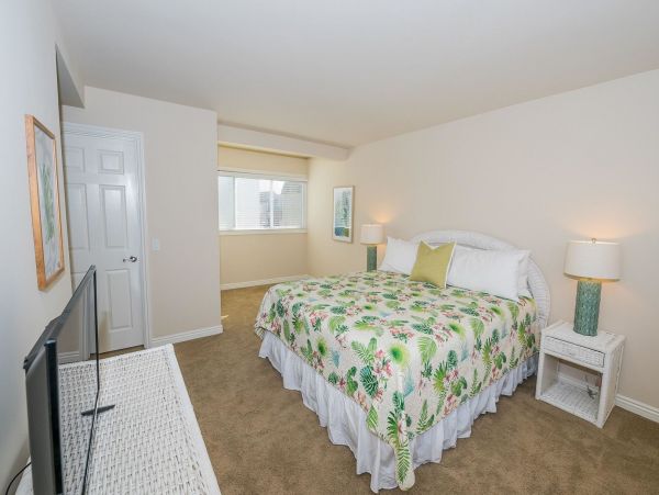 Newport Beach Home 998423