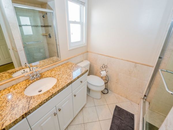 Newport Beach Home 998423