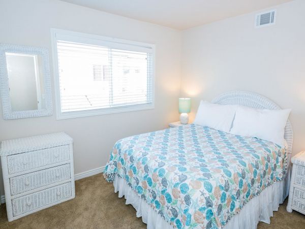 Newport Beach Home 998423