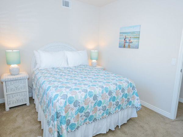 Newport Beach Home 998423