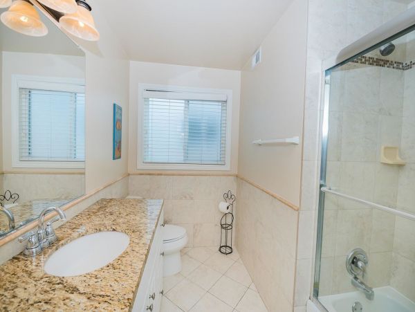 Newport Beach Home 998423