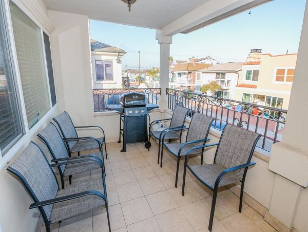 Newport Beach Home 998423