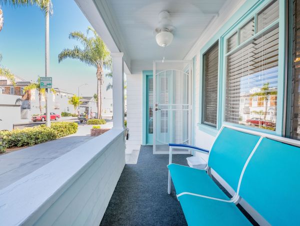 Newport Beach Home 998425