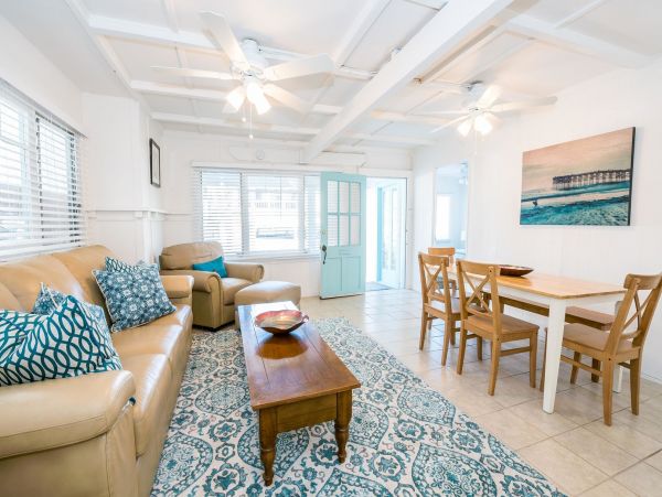 Newport Beach Home 998425
