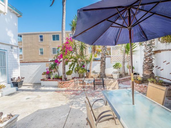 Newport Beach Home 998425