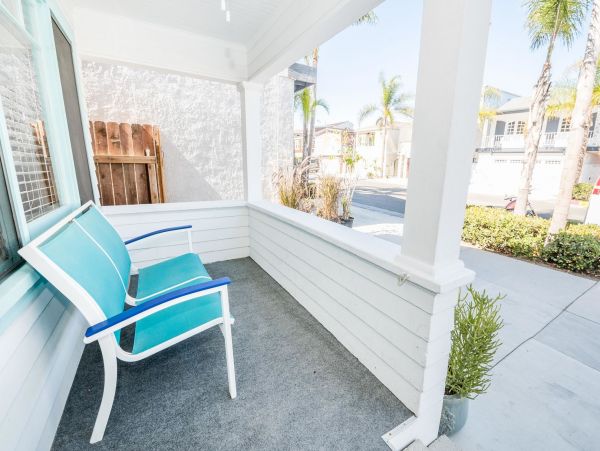 Newport Beach Home 998425