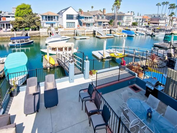Newport Beach Home 998426