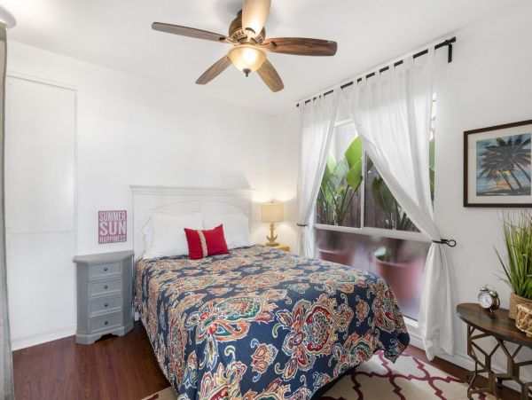Newport Beach Home 998426