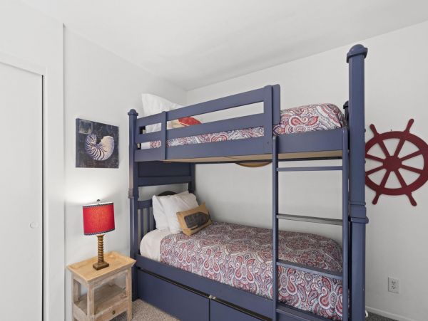 Newport Beach Home 998426