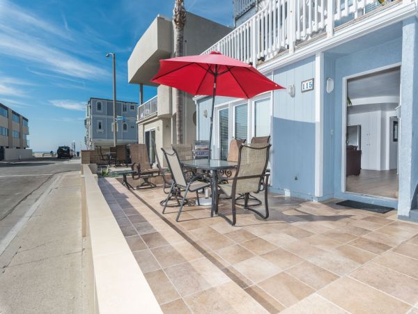 Newport Beach Home 998428