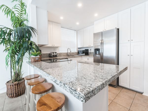 Newport Beach Home 998428