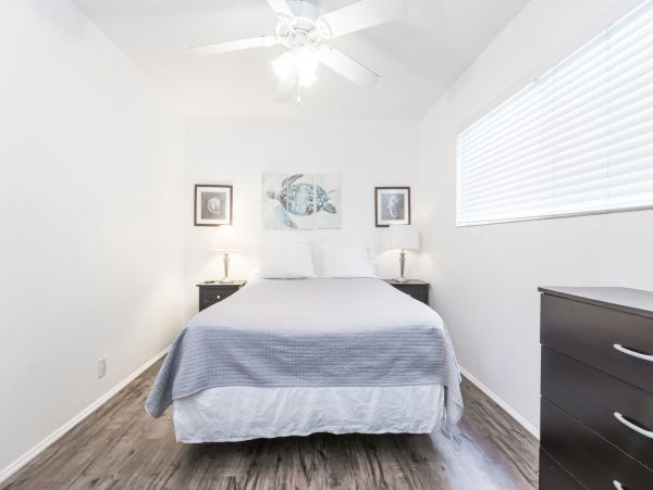 Newport Beach Home 998428