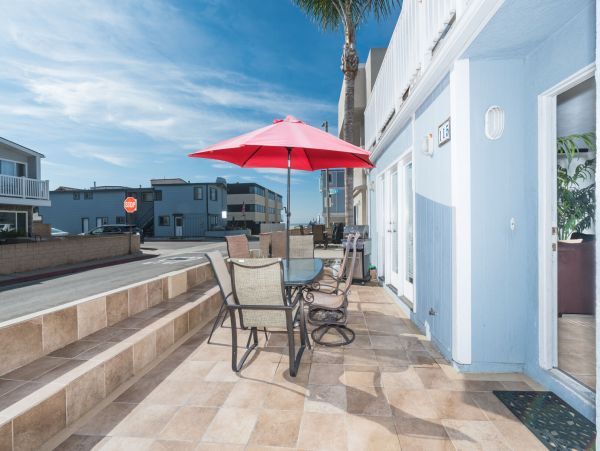 Newport Beach Home 998428