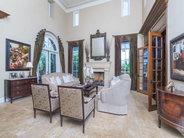 Newport Beach Home 998429