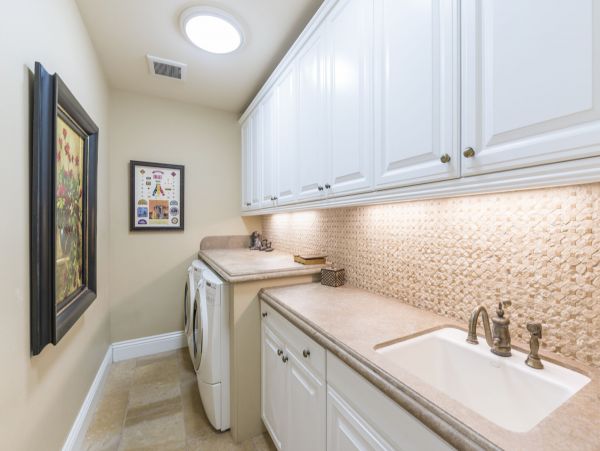 Newport Beach Home 998429