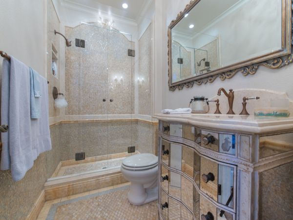 Newport Beach Home 998429