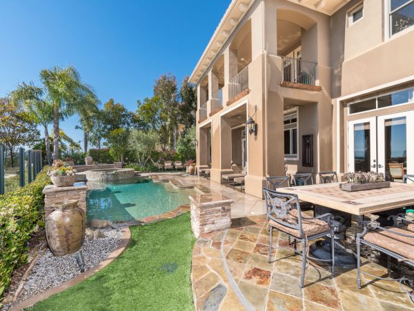 Newport Beach Home 998429