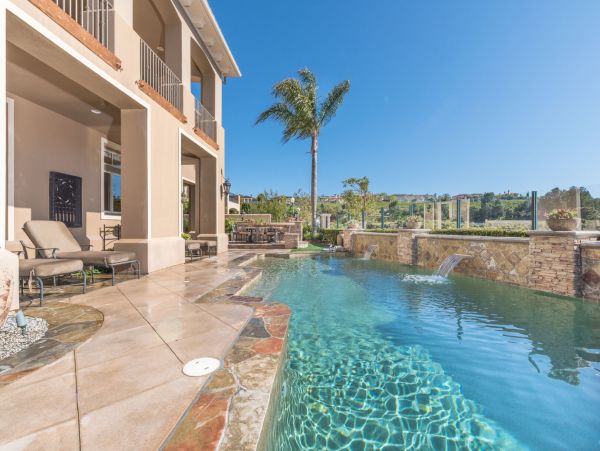 Newport Beach Home 998429