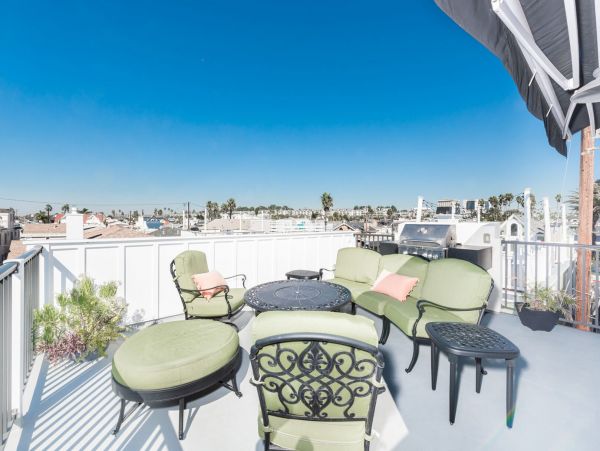 Newport Beach Home 998430