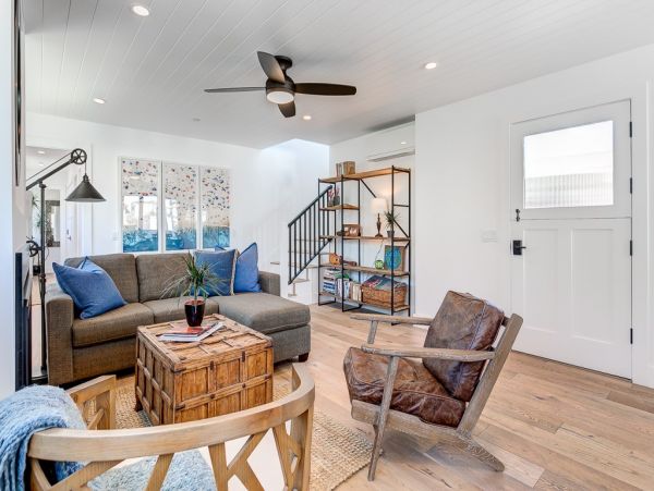 Newport Beach Home 998430