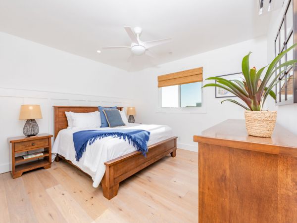 Newport Beach Home 998430
