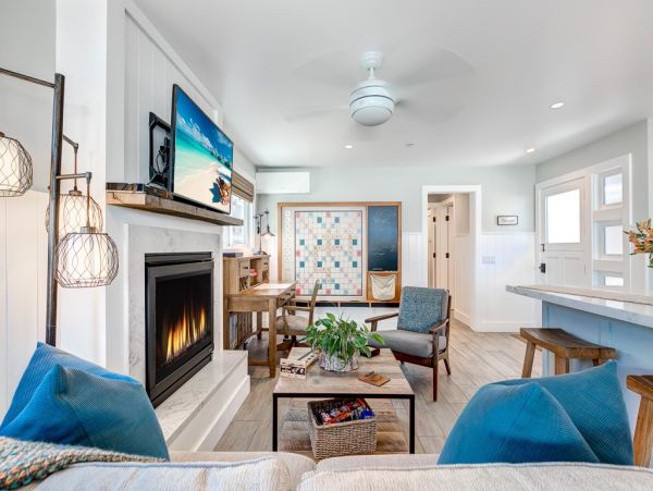 Newport Beach Home 998430