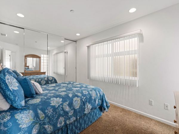 Newport Beach Condo 998431