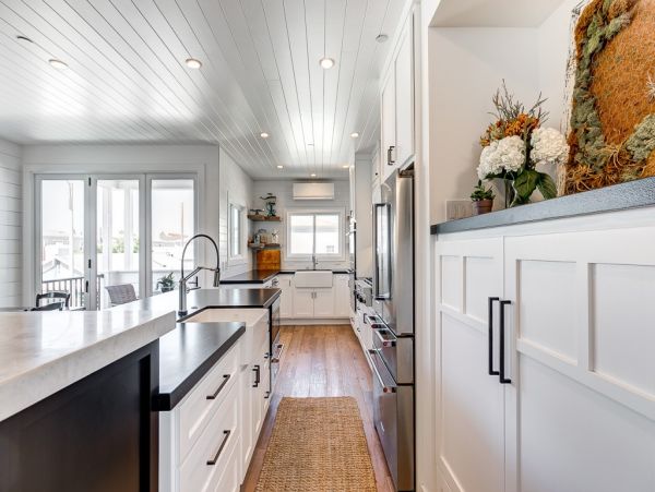 Newport Beach Home 998432