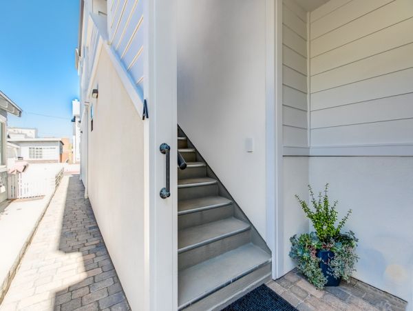 Newport Beach Home 998432